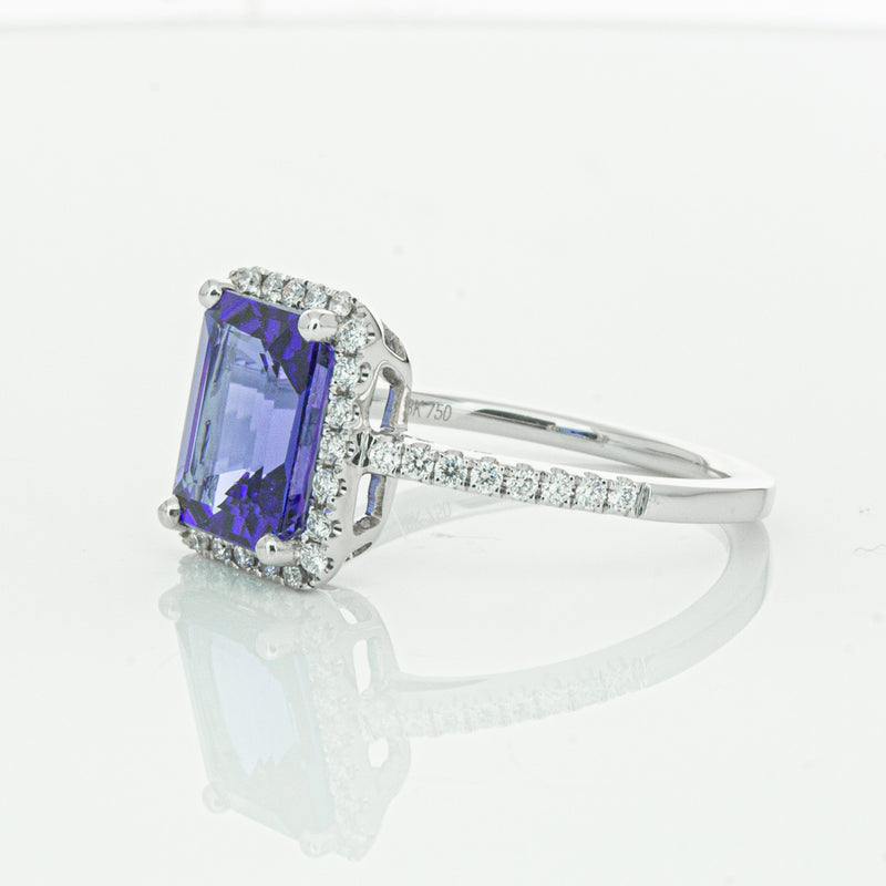 18ct White Gold Tanzanite & Diamond Ring-Ring-Walker & Hall