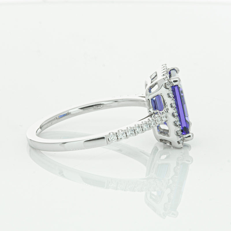 18ct White Gold Tanzanite & Diamond Ring-Ring-Walker & Hall