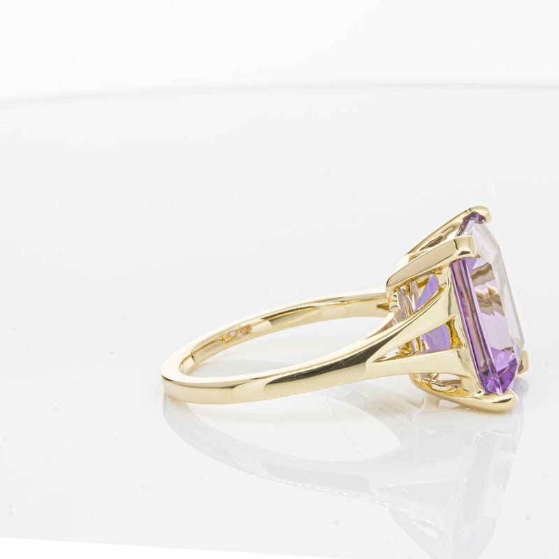 14ct Yellow Gold Amethyst Juliet Ring-Ring-Walker & Hall