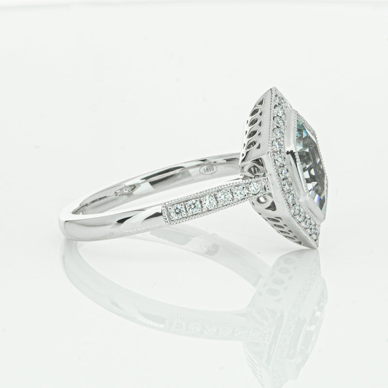 18ct White Gold Aquamarine & Diamond Ring-Ring-Walker & Hall