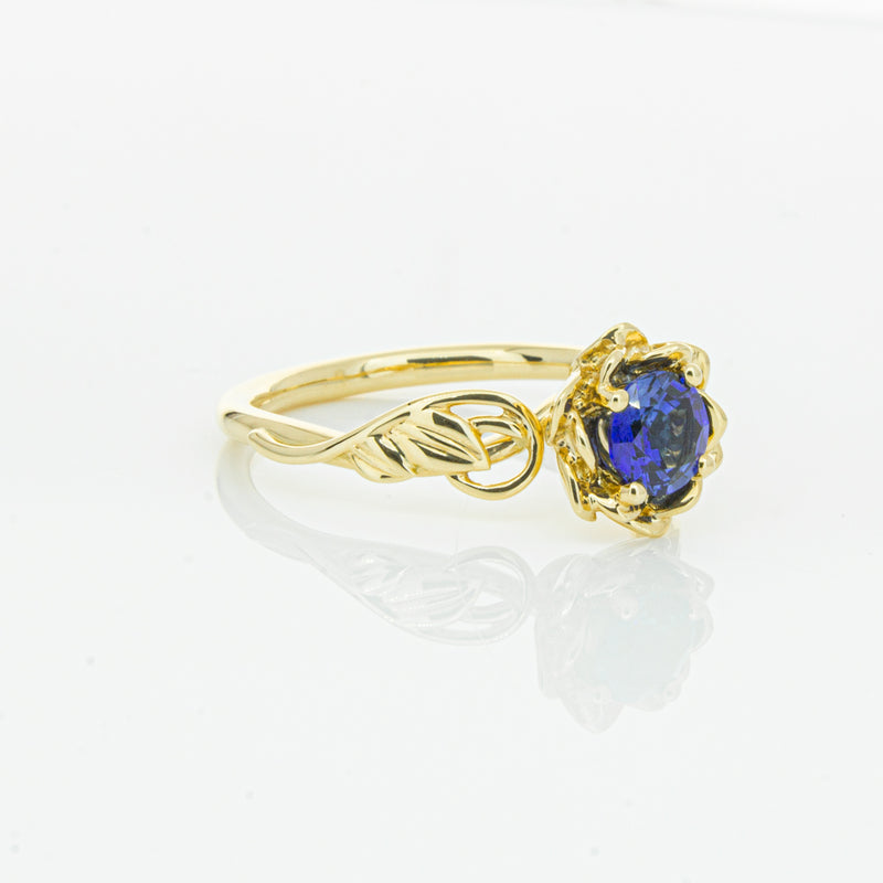 18ct Yellow Gold Sapphire Ring-Ring-Walker & Hall