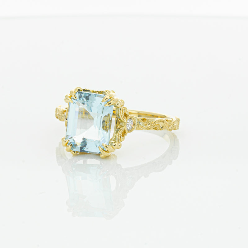 18ct Yellow Gold Aquamarine & Diamond Romanov Ring-Ring-Walker & Hall