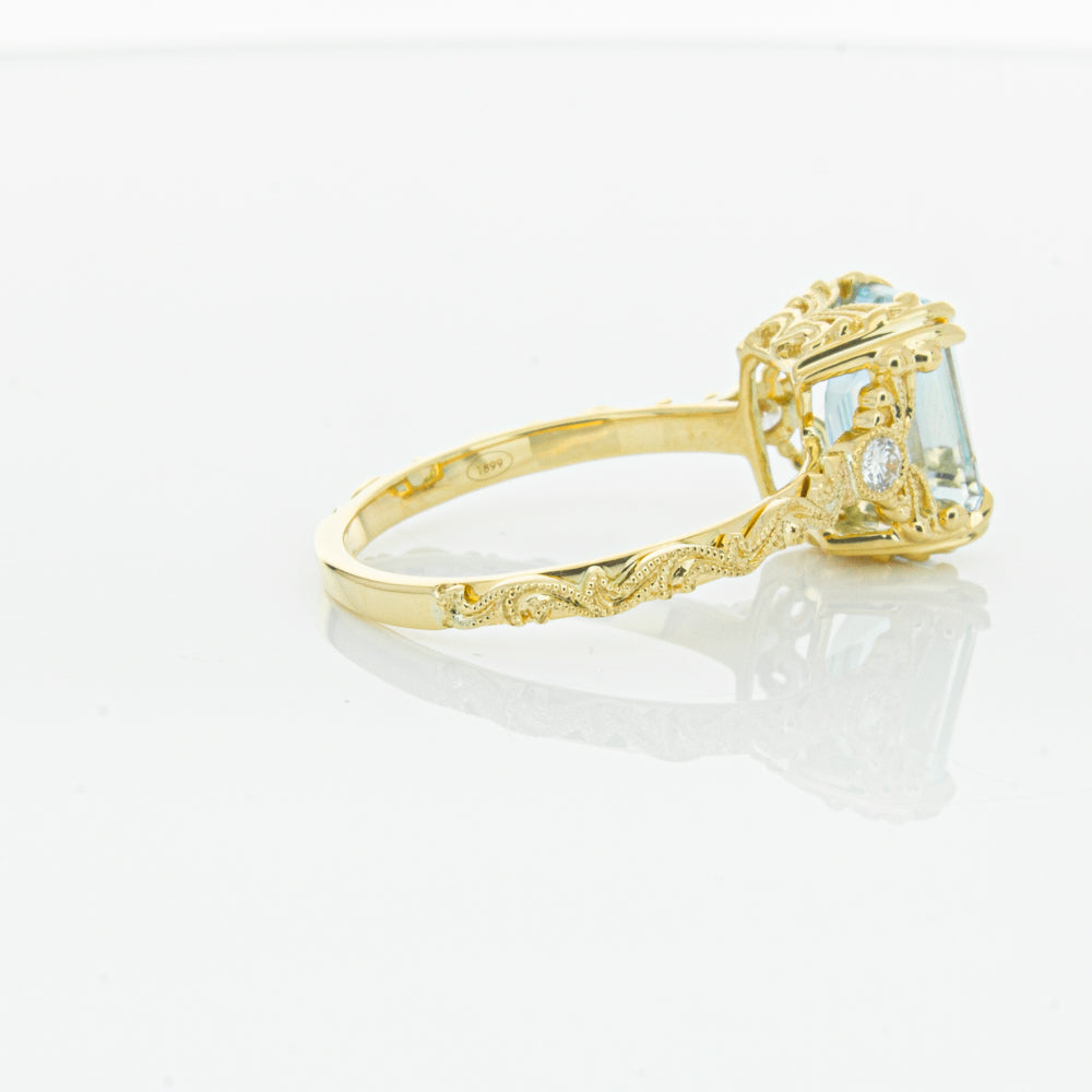 18ct Yellow Gold Aquamarine & Diamond Romanov Ring-Ring-Walker & Hall