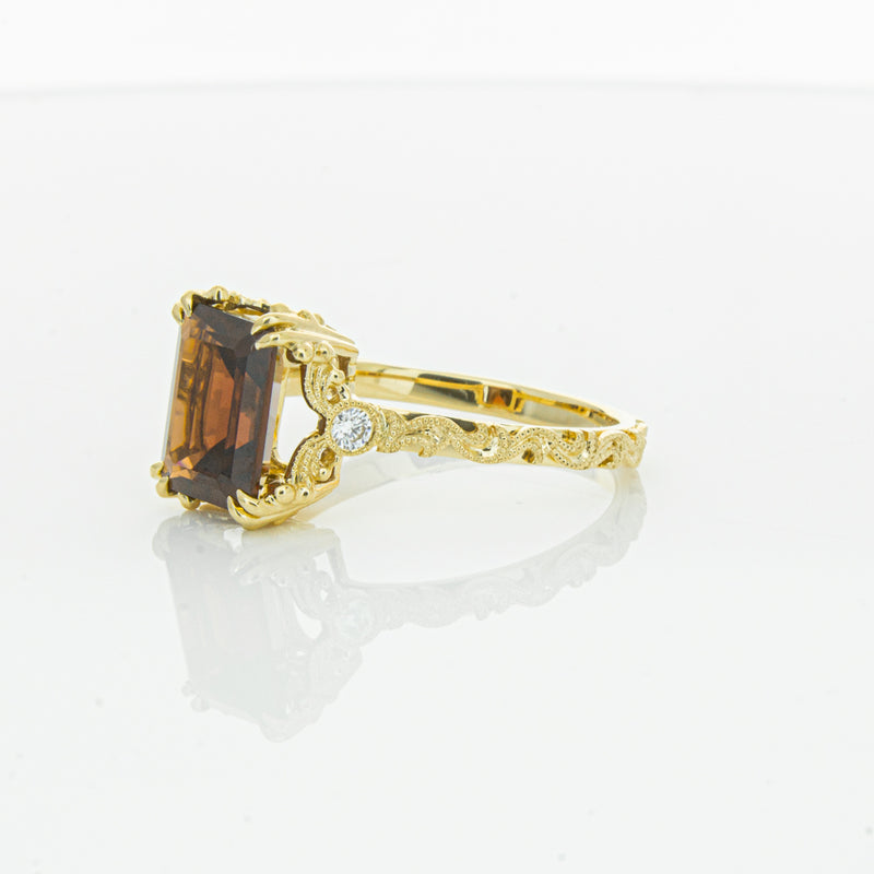 18ct Yellow Gold Garnet & Diamond Romanov Ring-Ring-Walker & Hall