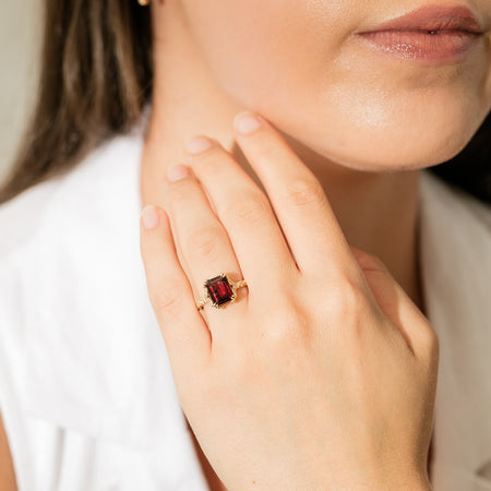 18ct Yellow Gold Garnet & Diamond Romanov Ring-Ring-Walker & Hall
