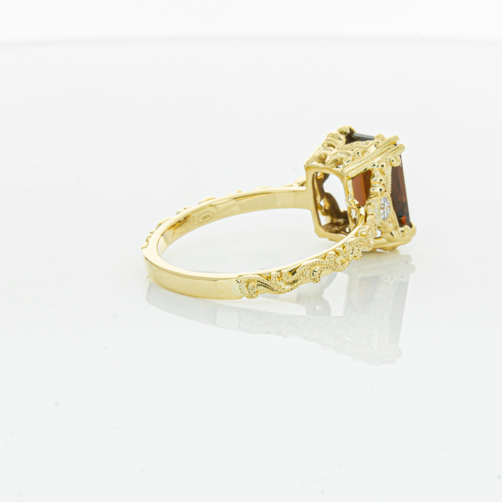 18ct Yellow Gold Garnet & Diamond Romanov Ring-Ring-Walker & Hall