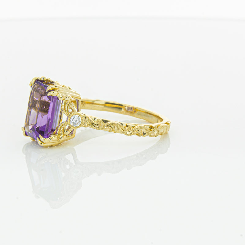 18ct Yellow Gold Amethyst & Diamond Romanov Ring-Ring-Walker & Hall