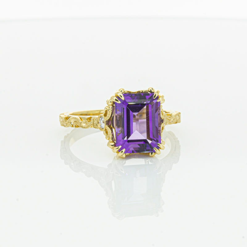 18ct Yellow Gold Amethyst & Diamond Romanov Ring-Ring-Walker & Hall
