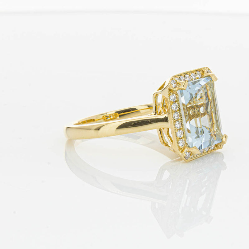 18ct Yellow Gold 3.16ct Aquamarine & Diamond Empire Ring-Ring-Walker & Hall