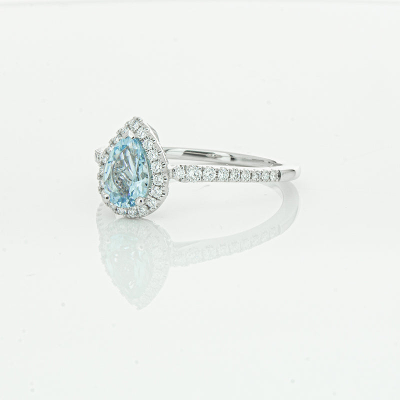 18ct White Gold .60ct Aquamarine & Diamond Mini Sierra Ring-Ring-Walker & Hall