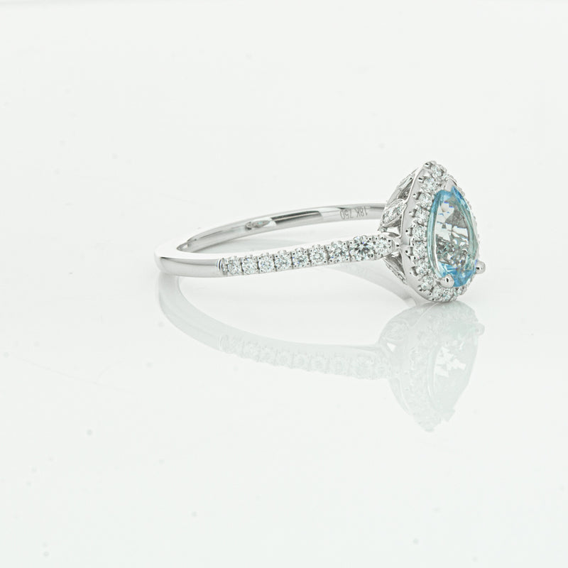 18ct White Gold .60ct Aquamarine & Diamond Mini Sierra Ring-Ring-Walker & Hall