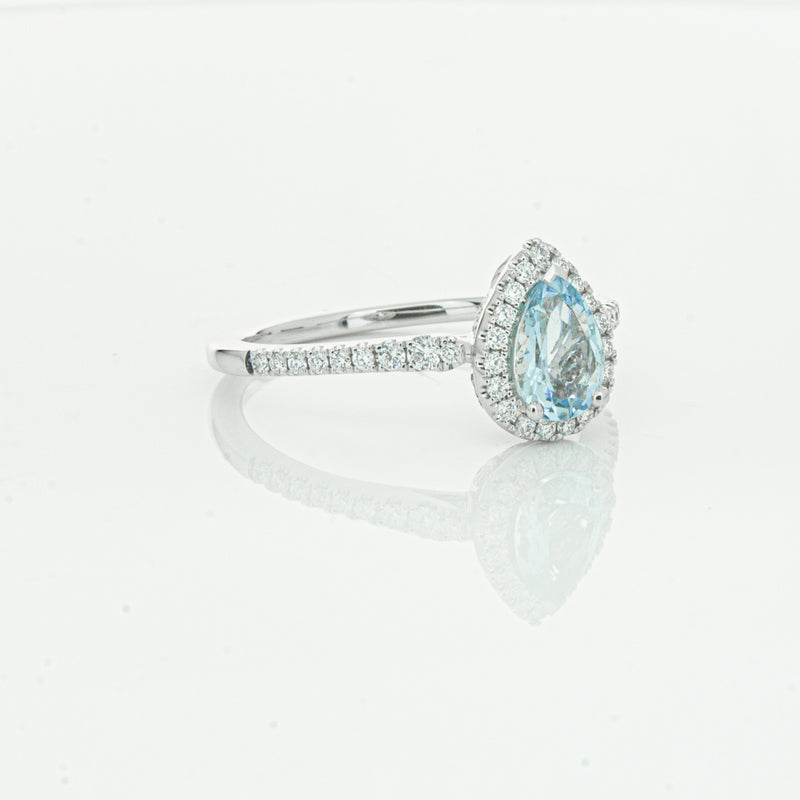 18ct White Gold .60ct Aquamarine & Diamond Mini Sierra Ring-Ring-Walker & Hall
