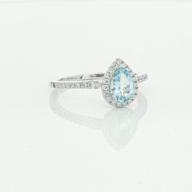 18ct White Gold .60ct Aquamarine & Diamond Mini Sierra Ring-Ring-Walker & Hall