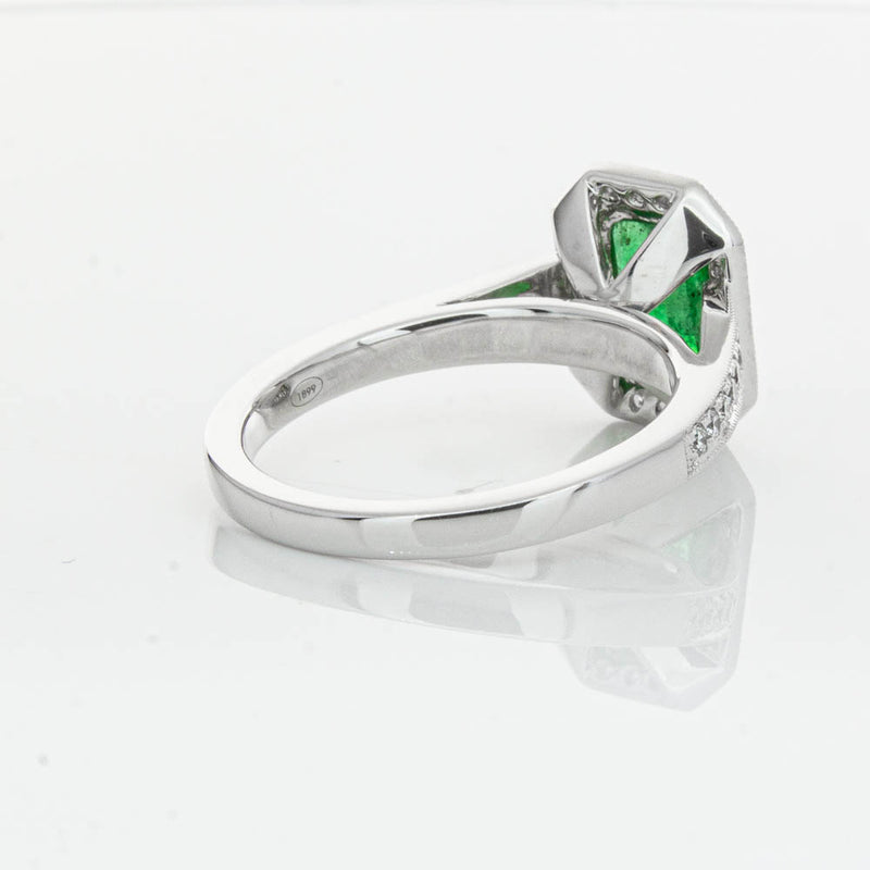18ct White Gold Emerald & Diamond Ring-Ring-Walker & Hall