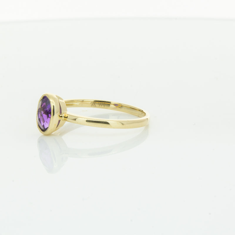 9ct Yellow Gold Amethyst Lavender Ring-Ring-Walker & Hall