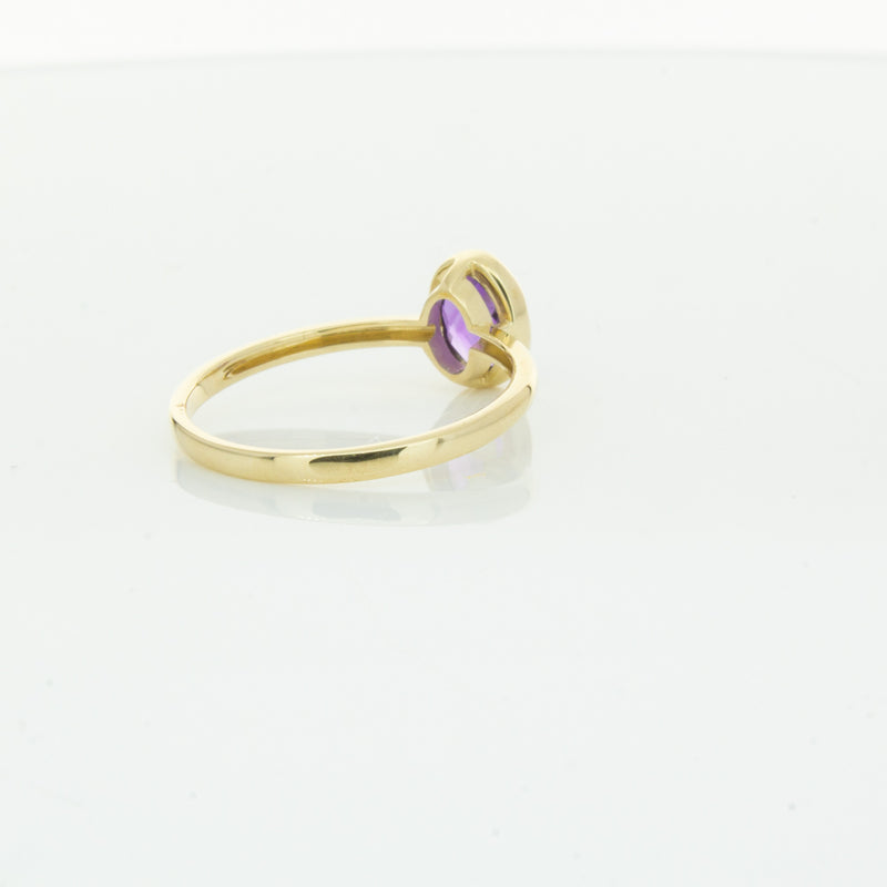 9ct Yellow Gold Amethyst Lavender Ring-Ring-Walker & Hall