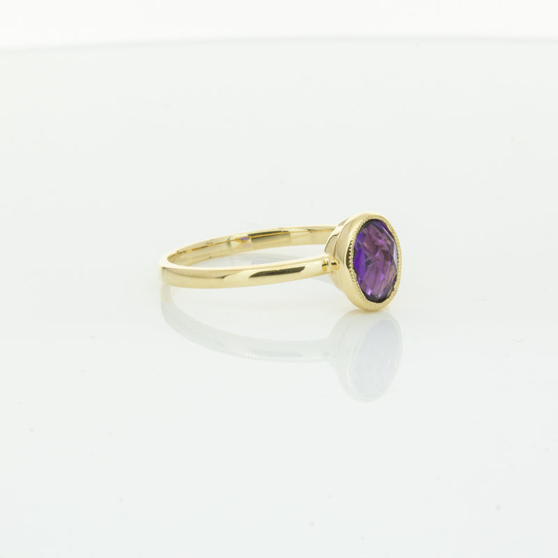 9ct Yellow Gold Amethyst Lavender Ring-Ring-Walker & Hall