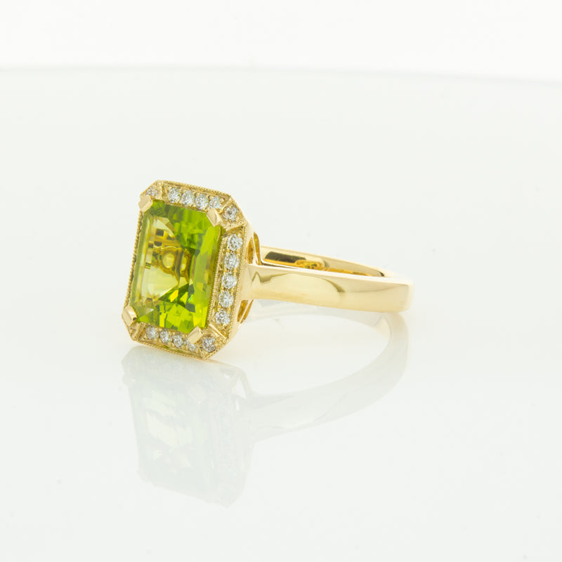 18ct Yellow Gold Peridot & Diamond Empire Ring-Ring-Walker & Hall
