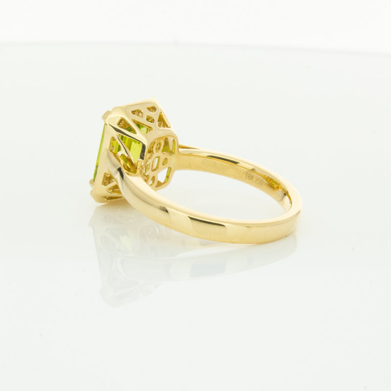 18ct Yellow Gold Peridot & Diamond Empire Ring-Ring-Walker & Hall