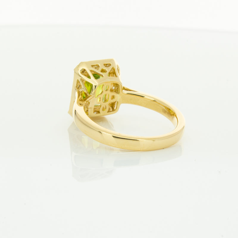 18ct Yellow Gold Peridot & Diamond Empire Ring-Ring-Walker & Hall