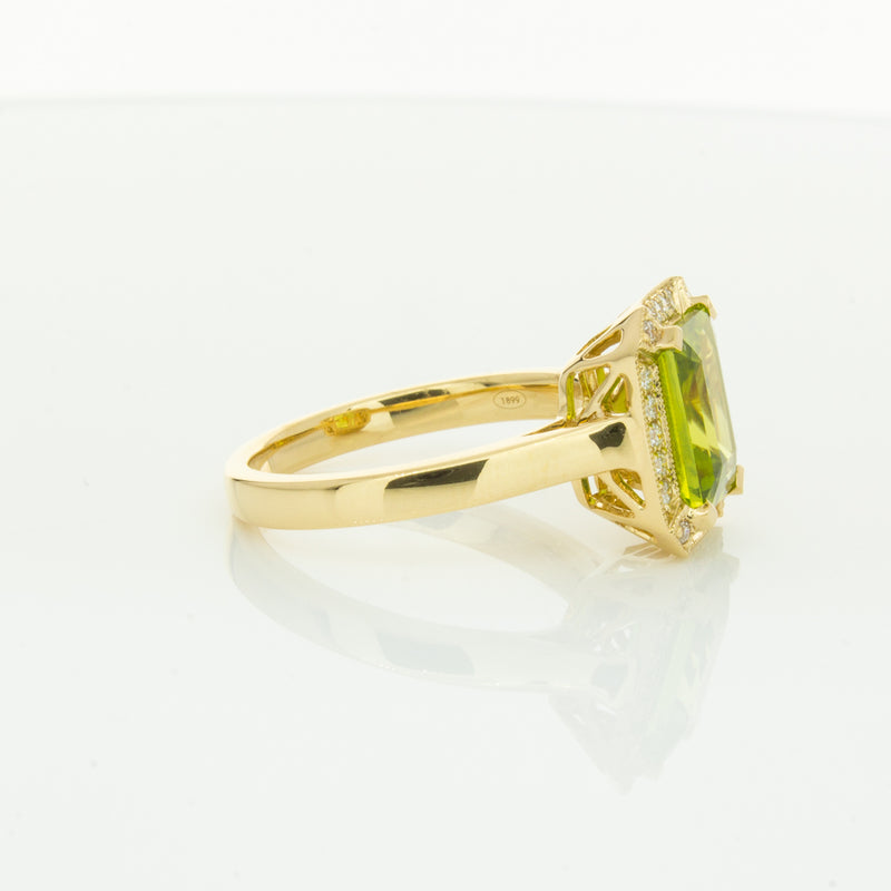 18ct Yellow Gold Peridot & Diamond Empire Ring-Ring-Walker & Hall