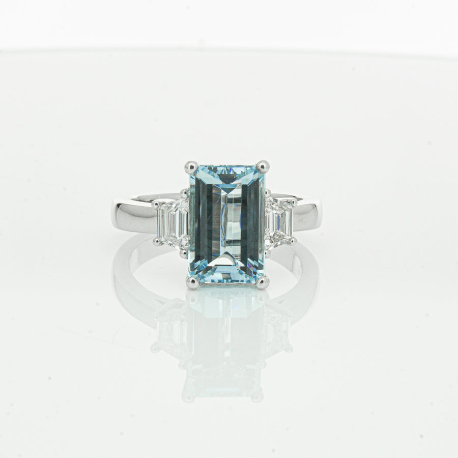 18ct White Gold Aquamarine & Diamond Ring-Ring-Walker & Hall