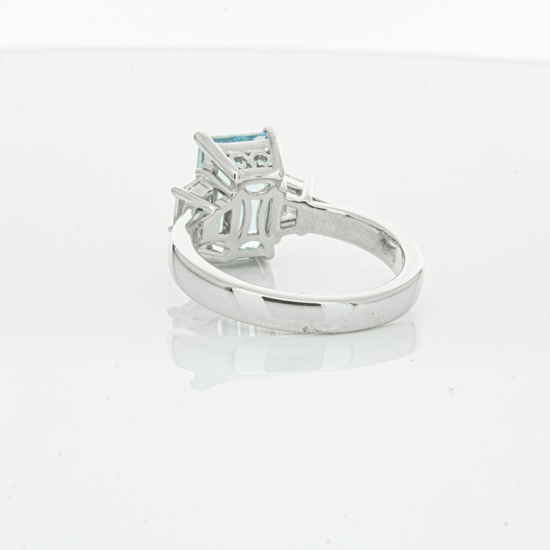 18ct White Gold Aquamarine & Diamond Ring-Ring-Walker & Hall