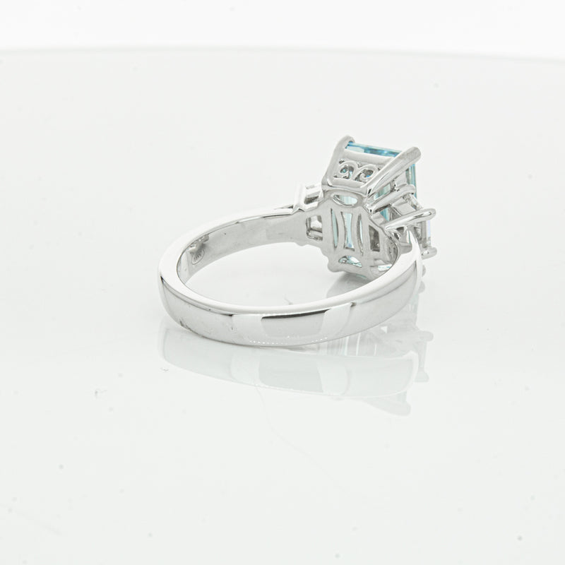 18ct White Gold Aquamarine & Diamond Ring-Ring-Walker & Hall