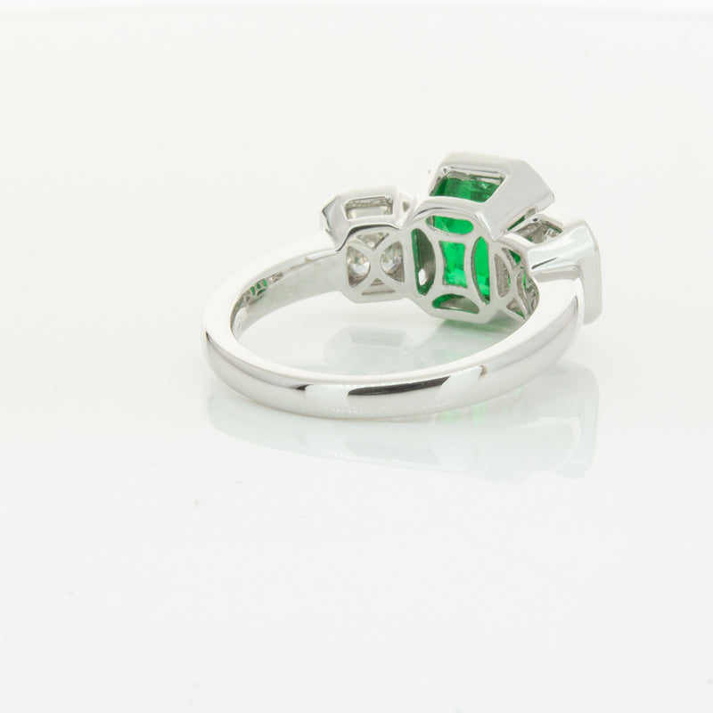 18ct White Gold Emerald & Diamond Ring-Ring-Walker & Hall
