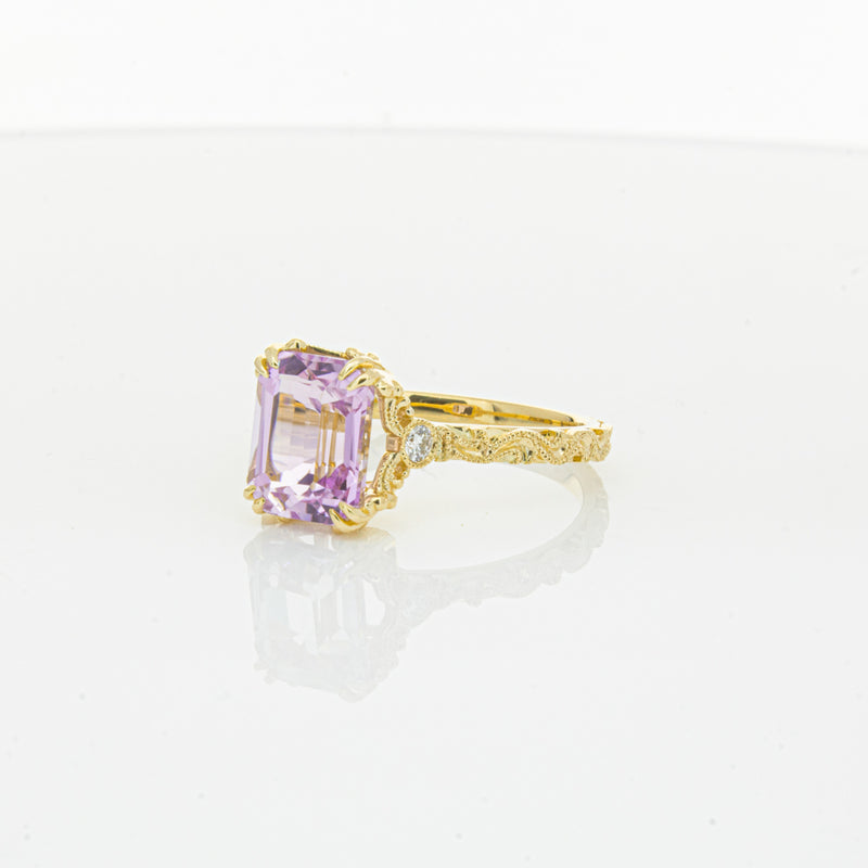 18ct Yellow Gold 2.64ct Kunzite & Diamond Romanov Ring-Ring-Walker & Hall