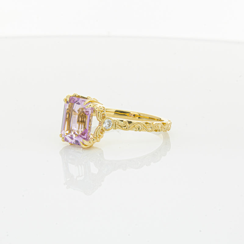 18ct Yellow Gold 2.64ct Kunzite & Diamond Romanov Ring-Ring-Walker & Hall