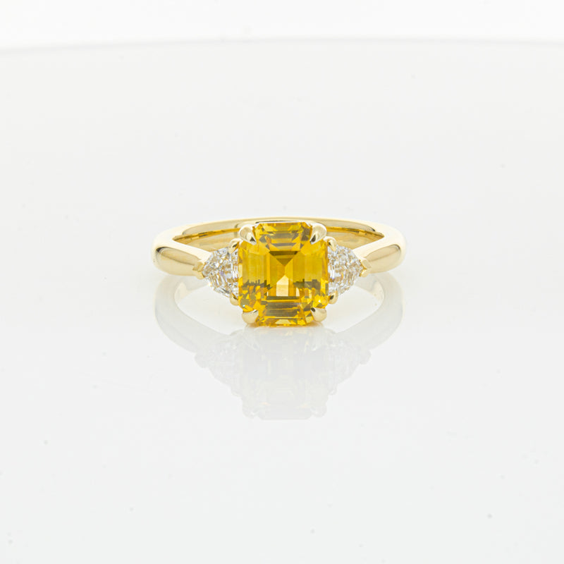 18ct Yellow Gold 3.05ct Golden Sapphire & Diamond Ring-Ring-Walker & Hall