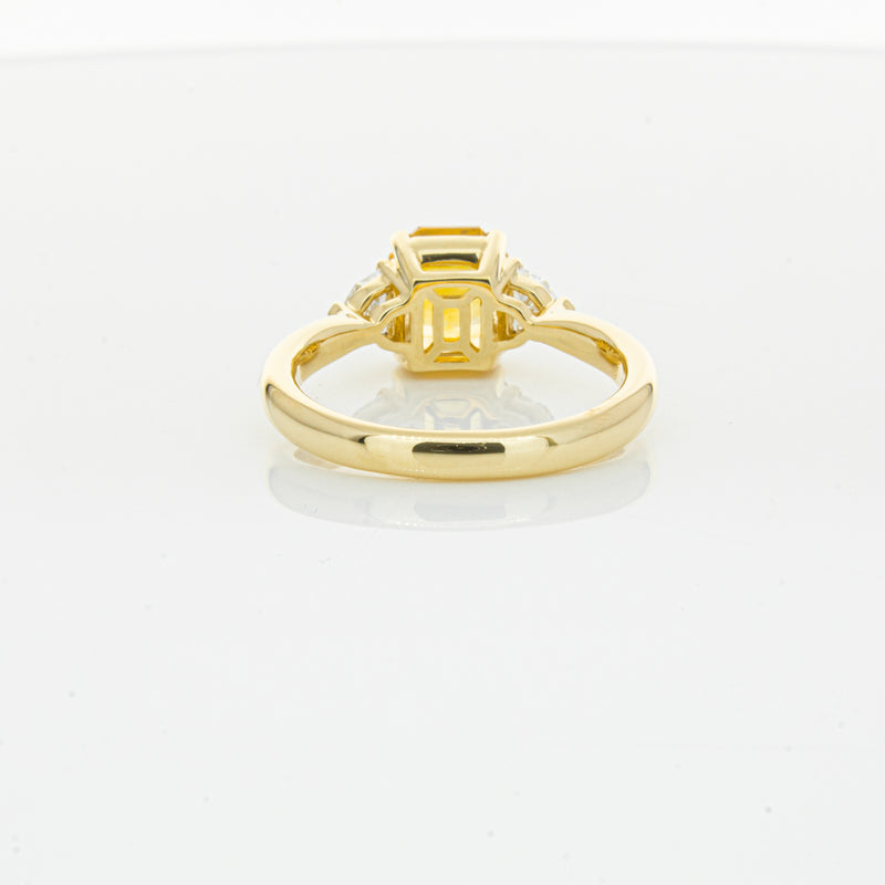 18ct Yellow Gold 3.05ct Golden Sapphire & Diamond Ring-Ring-Walker & Hall