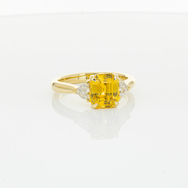 18ct Yellow Gold 3.05ct Golden Sapphire & Diamond Ring-Ring-Walker & Hall