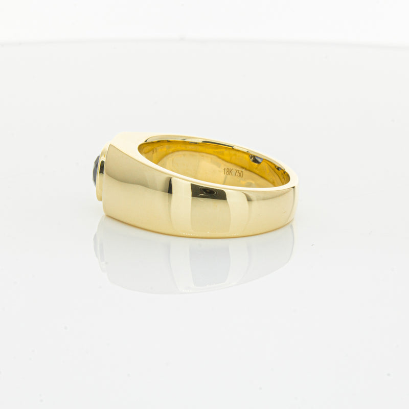 18ct Yellow Gold 1.32ct Sapphire Ring-Ring-Walker & Hall