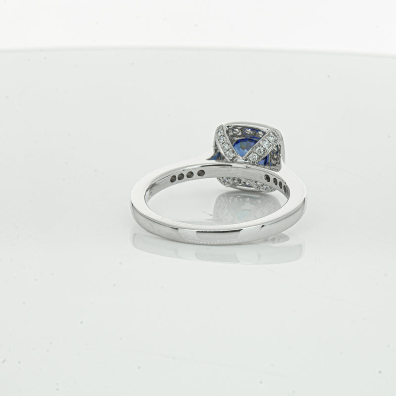18ct White Gold 1.56ct Sapphire & Diamond Aurora Ring-Ring-Walker & Hall