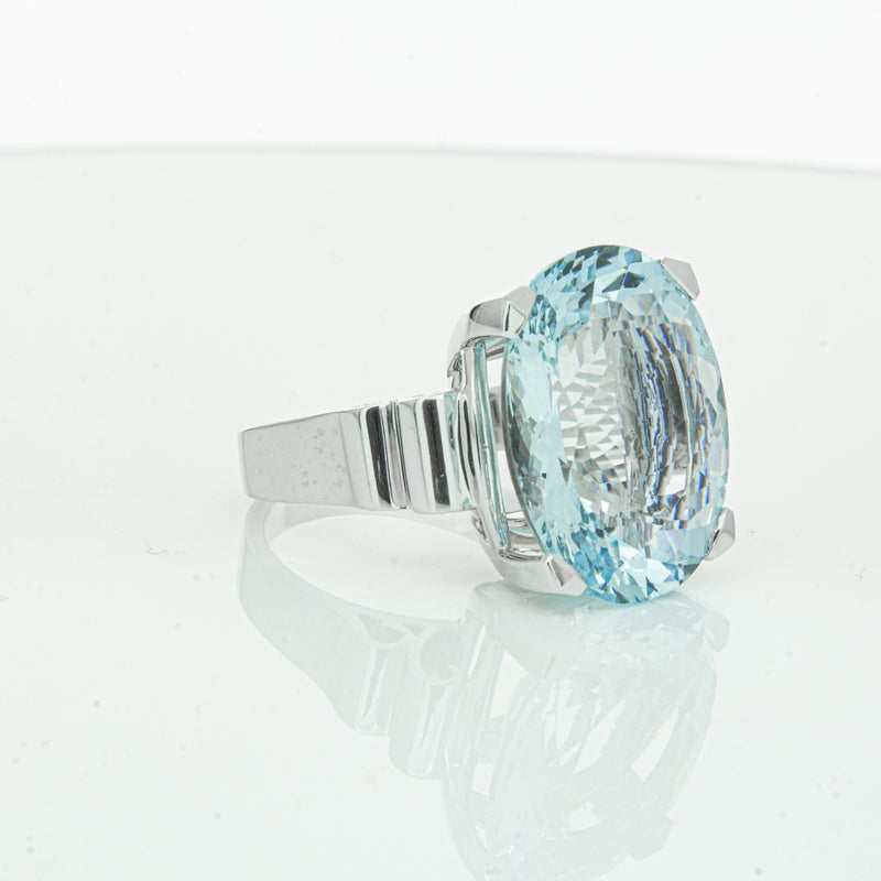 9ct White Gold Aquamarine Ring-Ring-Walker & Hall
