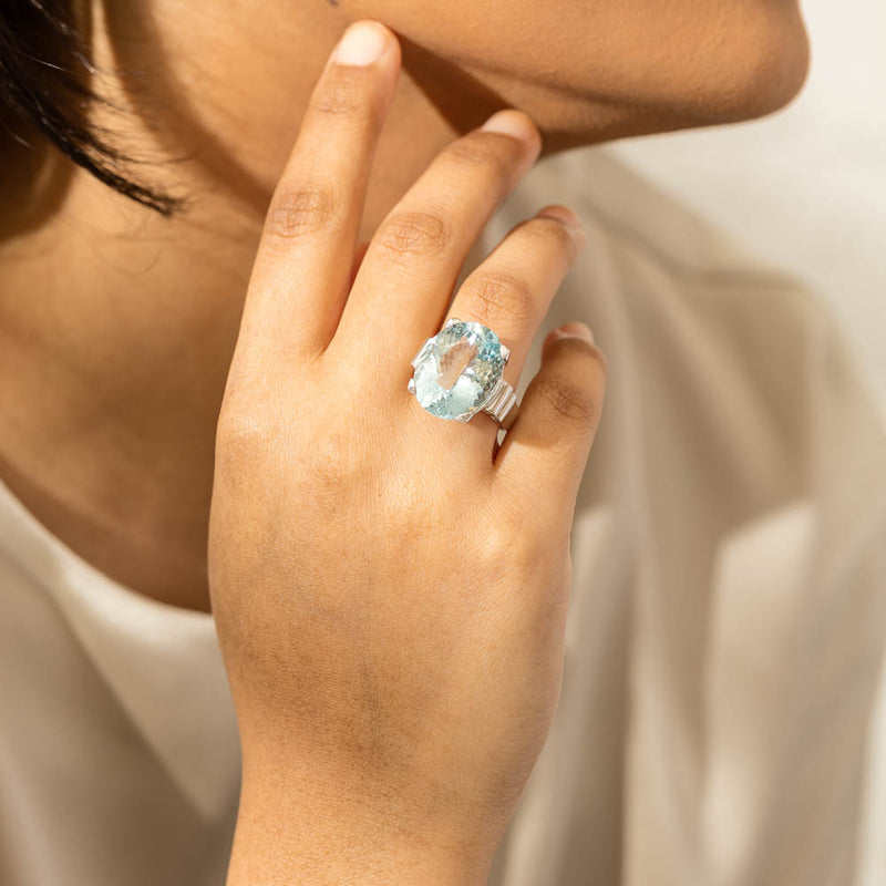 9ct White Gold Aquamarine Ring-Ring-Walker & Hall