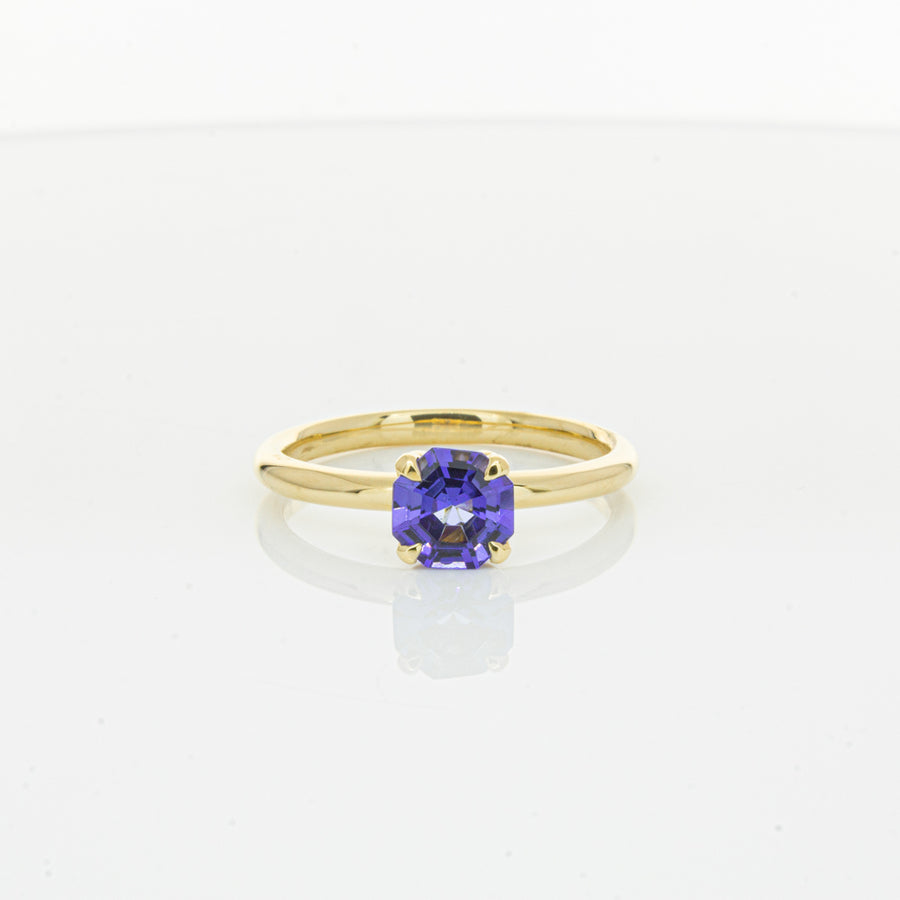 18ct Yellow Gold Tanzanite Mini Octavia Ring-Ring-Walker & Hall