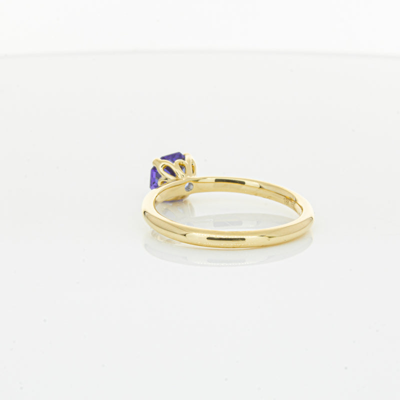 18ct Yellow Gold Tanzanite Mini Octavia Ring-Ring-Walker & Hall