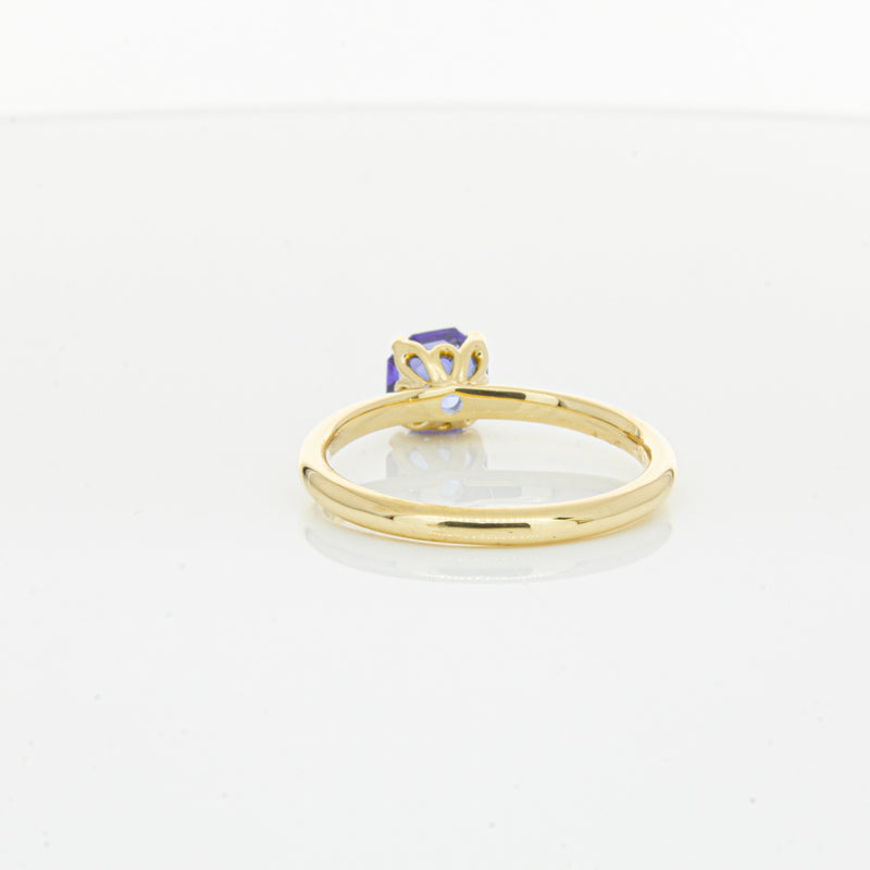 18ct Yellow Gold Tanzanite Mini Octavia Ring-Ring-Walker & Hall