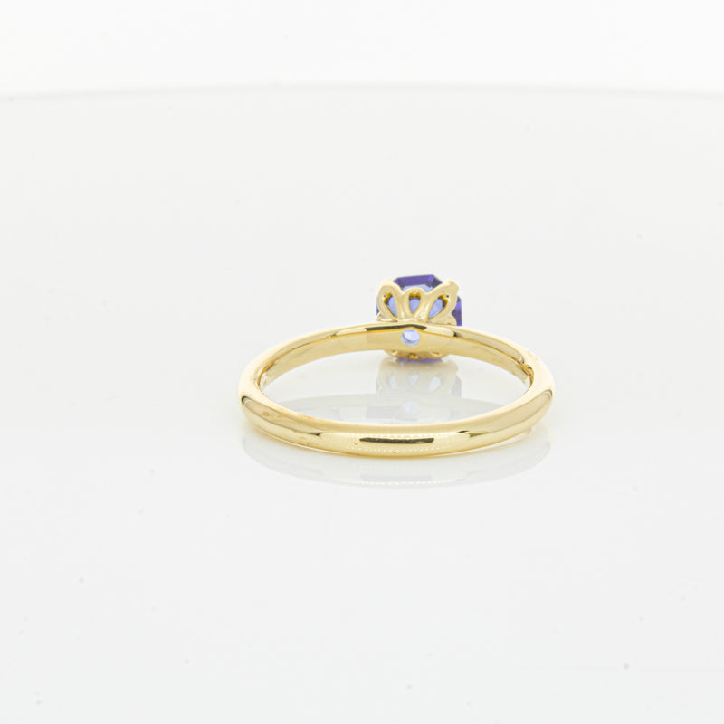 18ct Yellow Gold Tanzanite Mini Octavia Ring-Ring-Walker & Hall