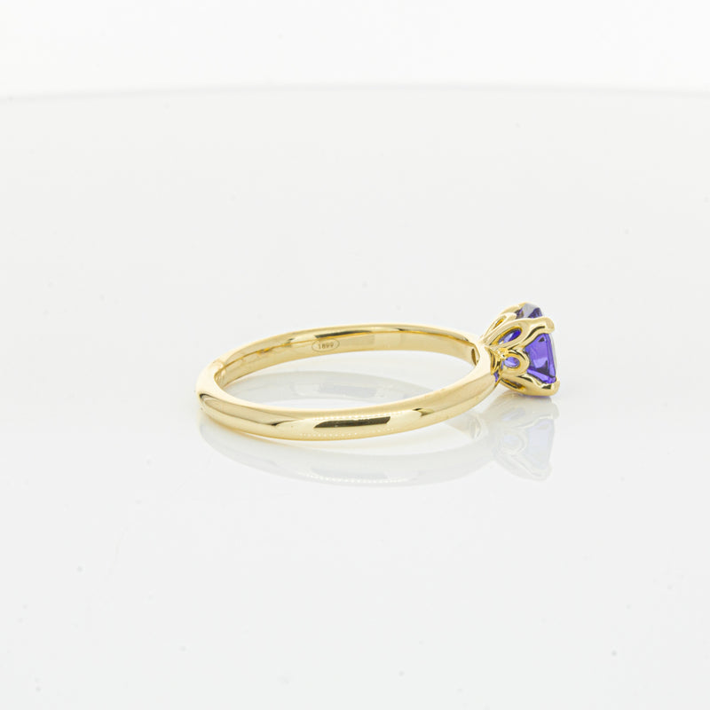 18ct Yellow Gold Tanzanite Mini Octavia Ring-Ring-Walker & Hall