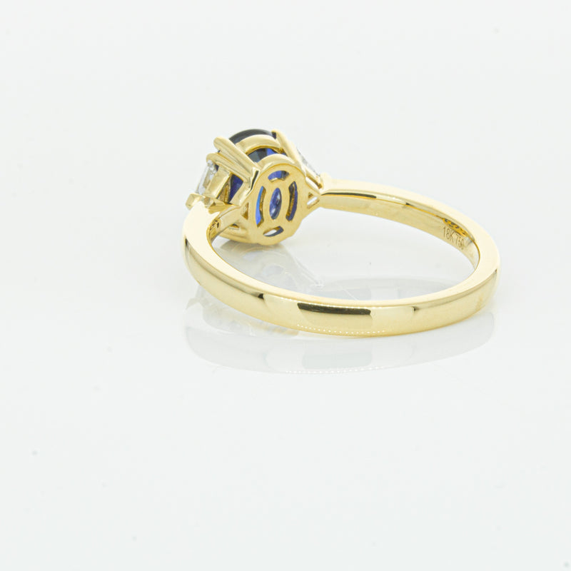 18ct Yellow Gold 1.42ct Sapphire & Diamond Ring-Ring-Walker & Hall