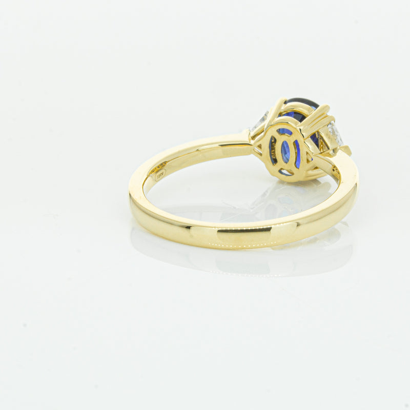 18ct Yellow Gold 1.42ct Sapphire & Diamond Ring-Ring-Walker & Hall