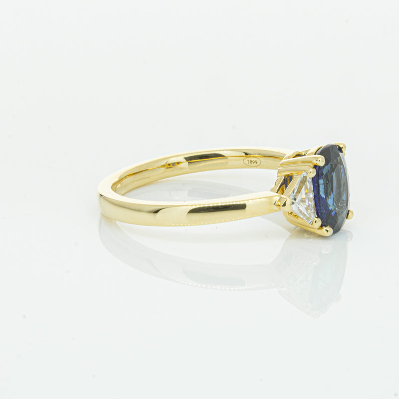 18ct Yellow Gold 1.42ct Sapphire & Diamond Ring-Ring-Walker & Hall