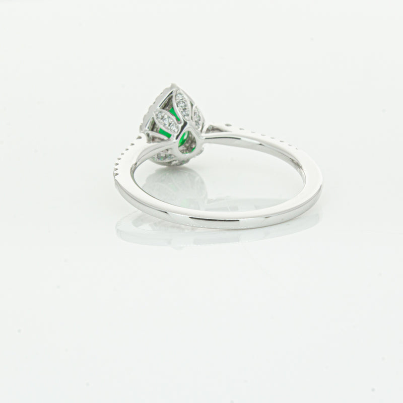 18ct White Gold .64ct Emerald & Diamond Mini Sierra Ring-Ring-Walker & Hall