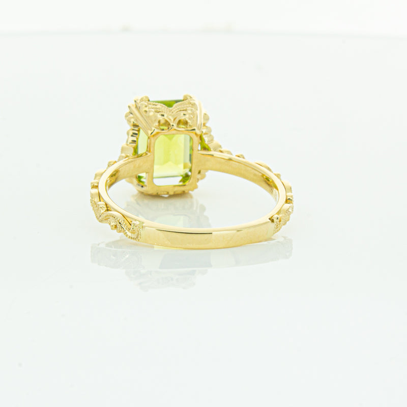 18ct Yellow Gold Peridot & Diamond Romanov Ring-Ring-Walker & Hall