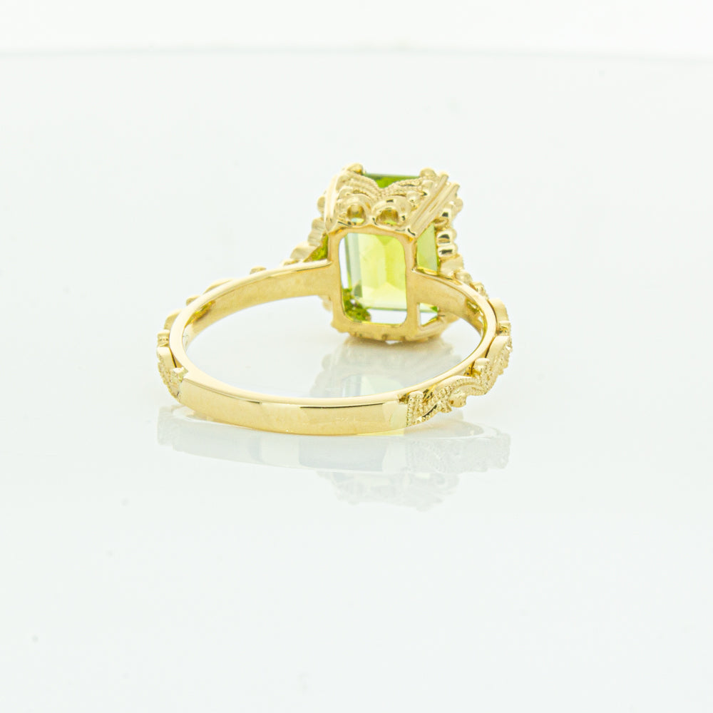 18ct Yellow Gold Peridot & Diamond Romanov Ring-Ring-Walker & Hall