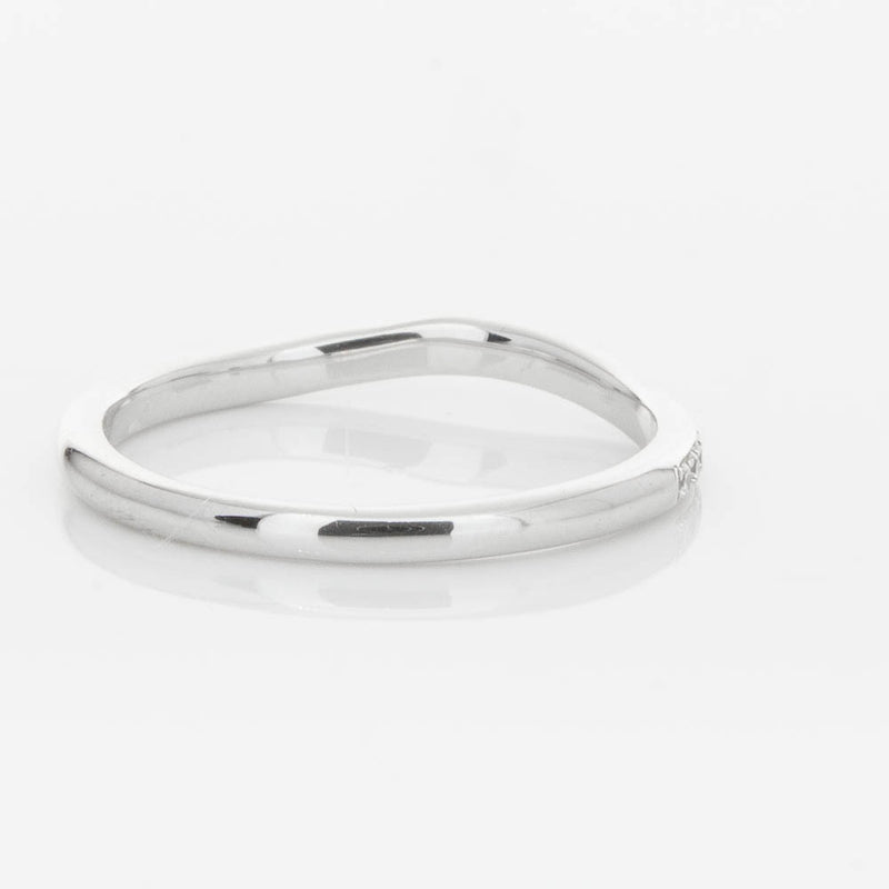 18ct White Gold .15ct Diamond Grace Band-Ring-Walker & Hall
